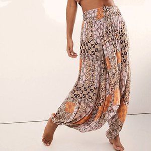 Free People Geometric Print Harem Pants - Orange and Black
